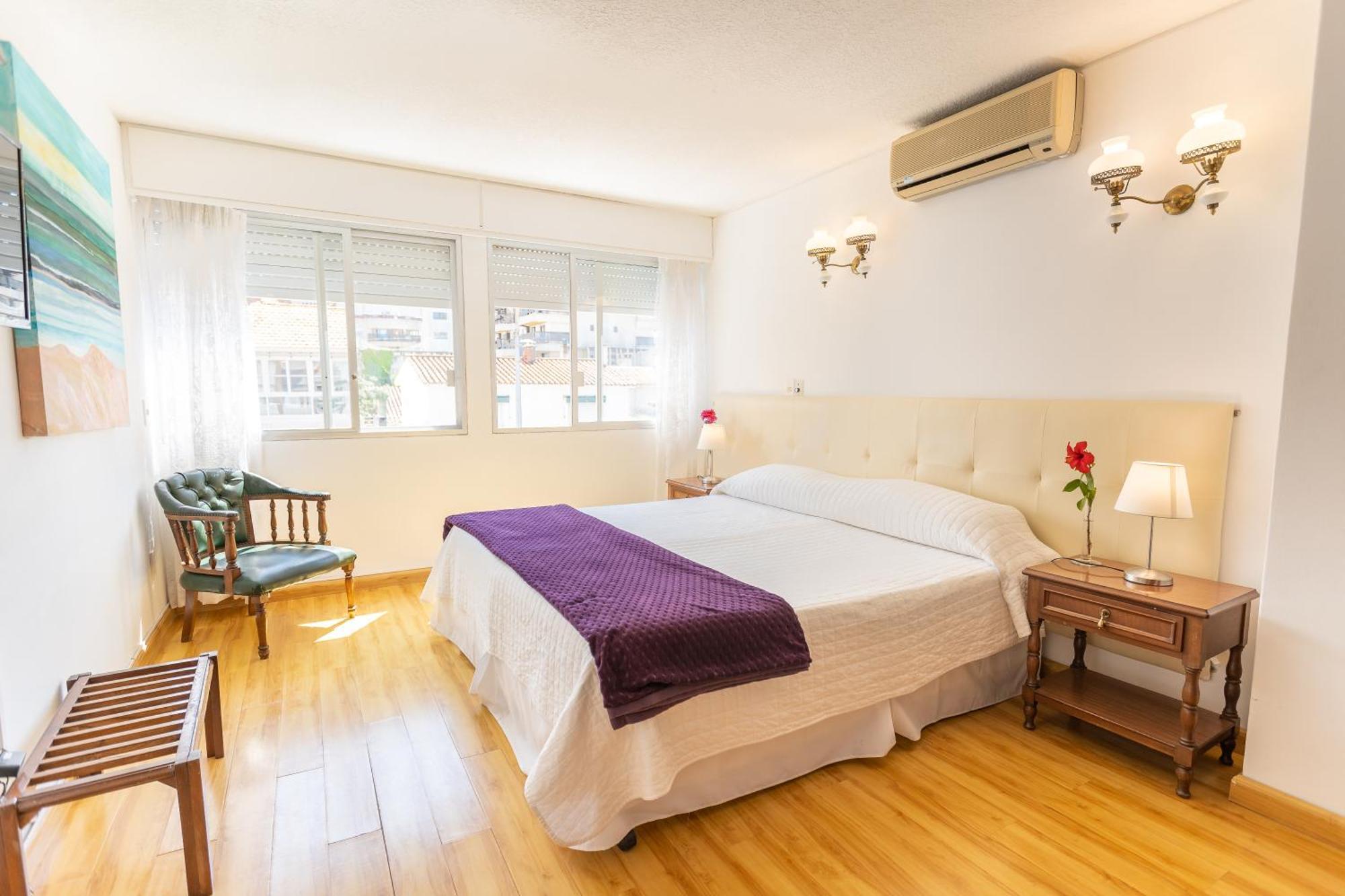 Hotel Alhambra 푼타델에스테 외부 사진