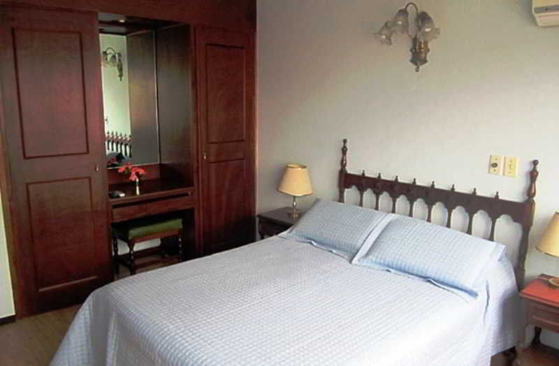 Hotel Alhambra 푼타델에스테 외부 사진