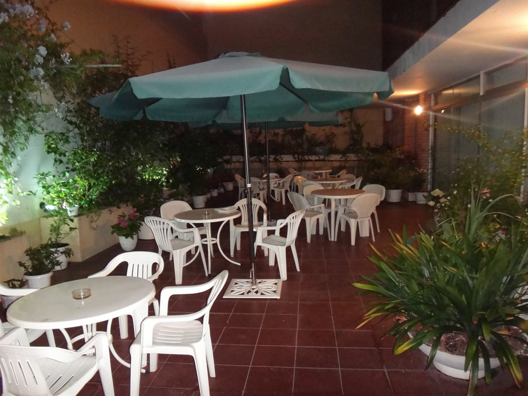 Hotel Alhambra 푼타델에스테 외부 사진